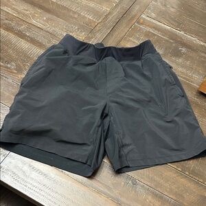 Fabletics Men's Charcoal Athletic Shorts